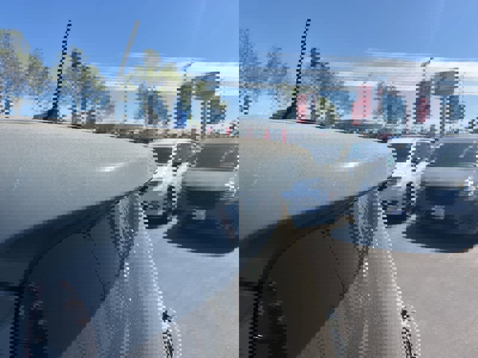 Used 2018 Jeep Renegade Latitude image 15