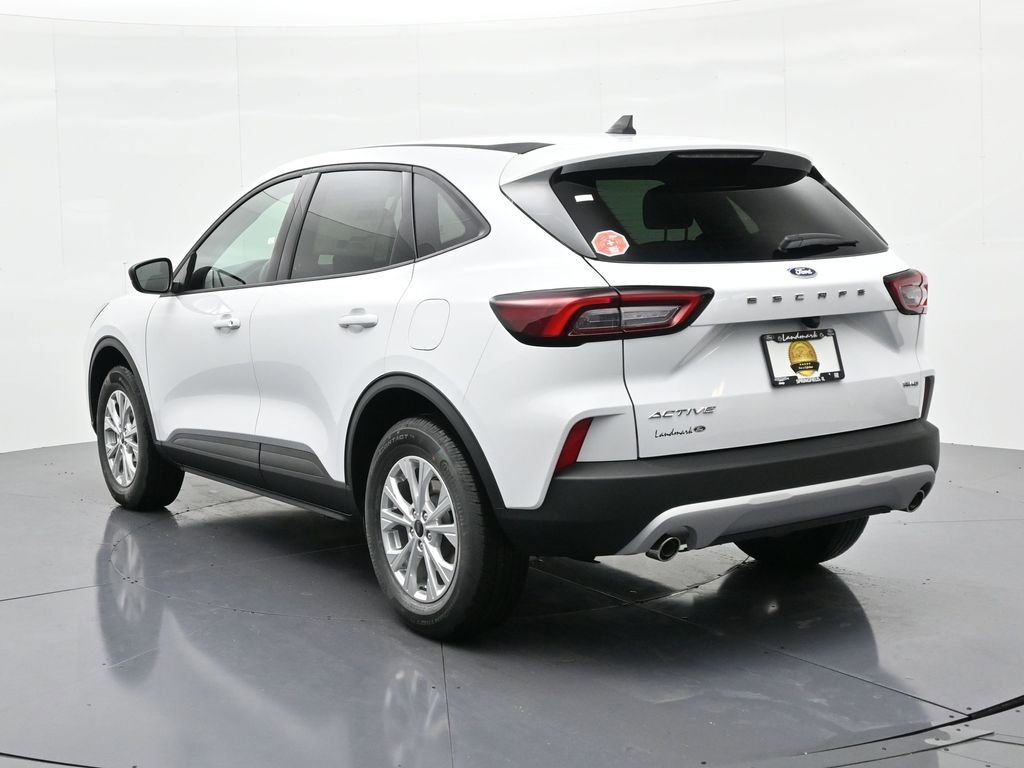New 2026 Ford Escape Active w/ Cold Weather Package image 8
