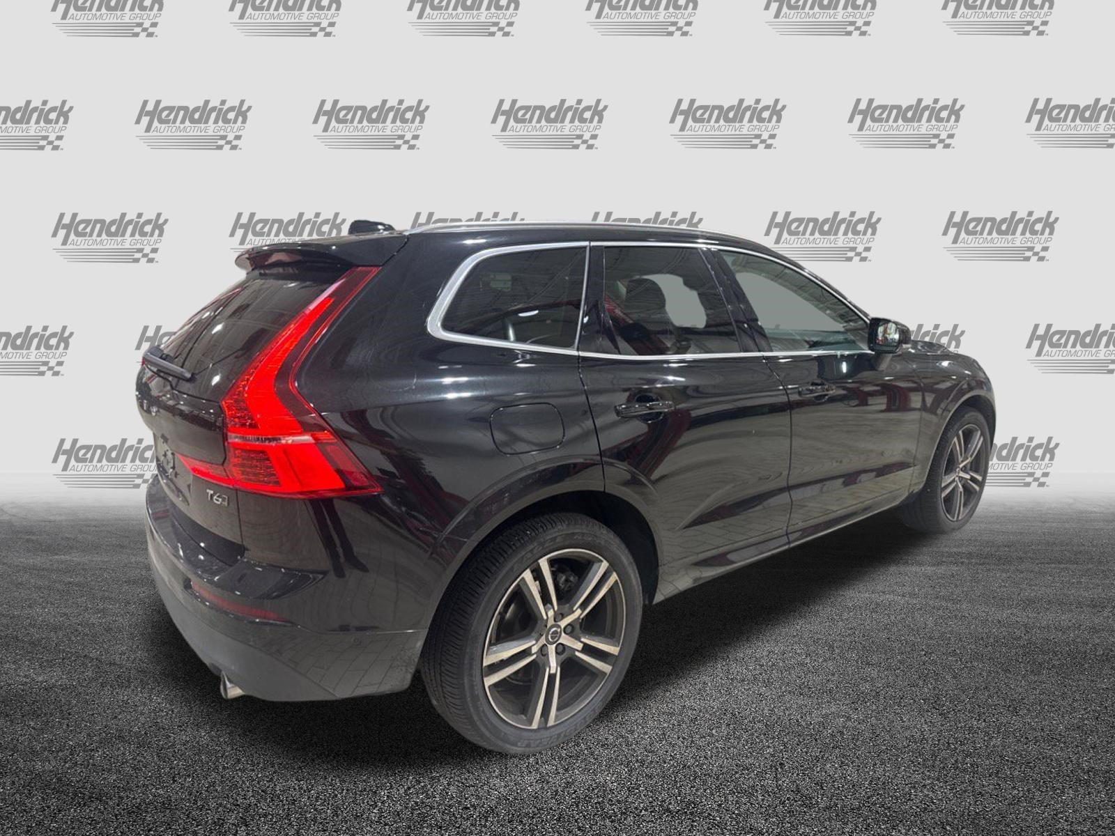 Used 2018 Volvo XC60 T6 Momentum w/ Convenience Package AWD/4WD image 41