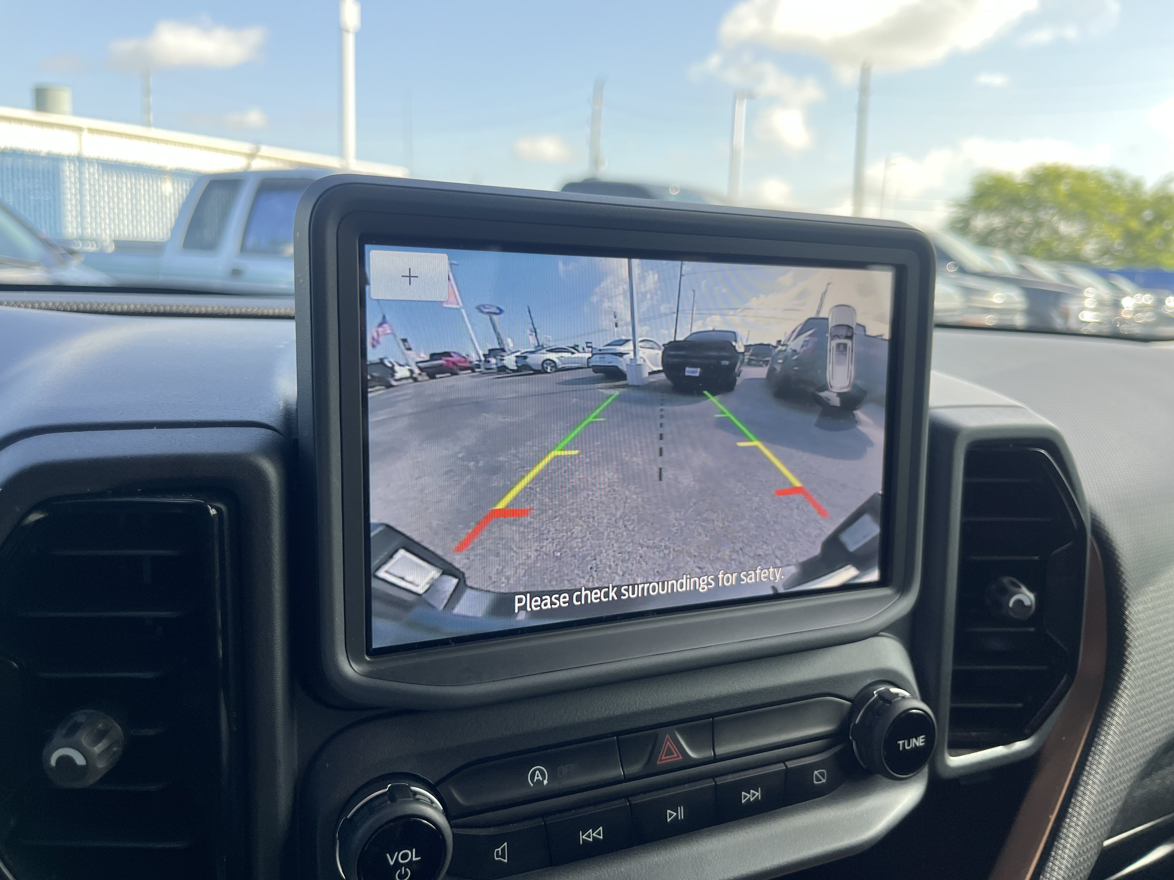 Used 2023 Ford Bronco Sport Outer Banks w/ Tech Package AWD/4WD image 25
