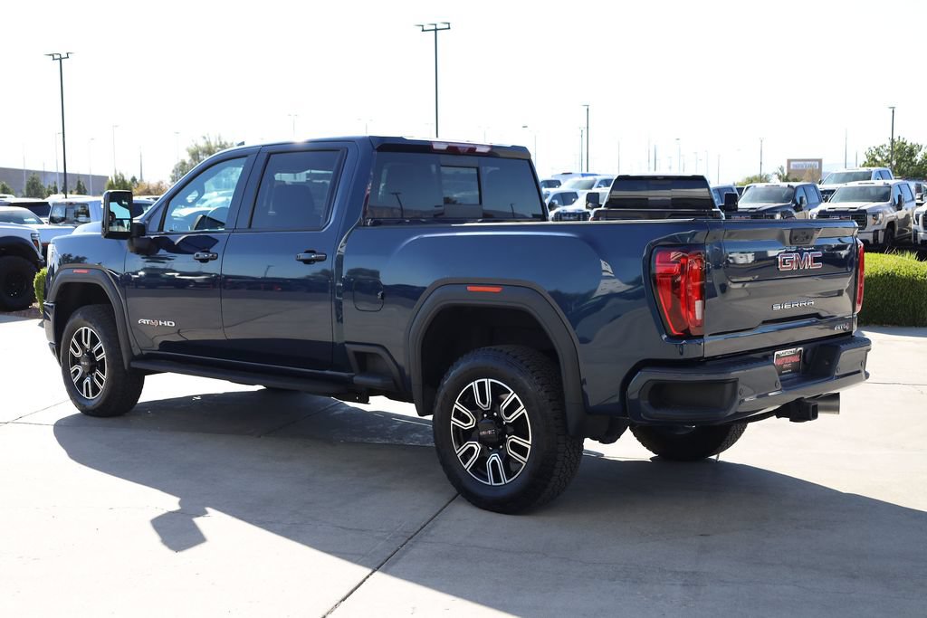 Used 2022 GMC Sierra 3500 AT4 w/ AT4 Premium Plus Package AWD/4WD image 4