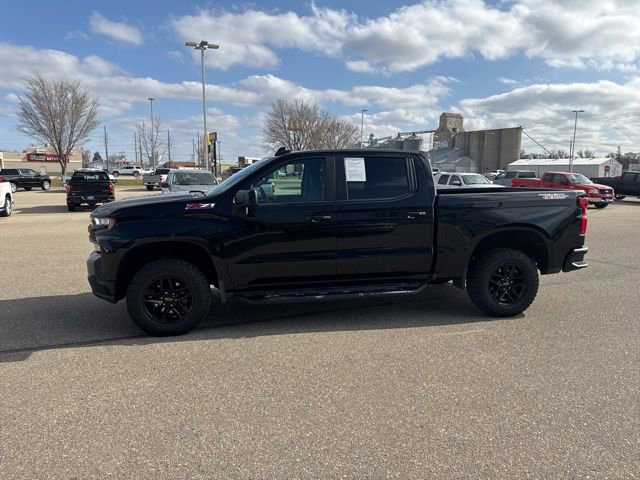 Used 2019 Chevrolet Silverado 1500 LT Trail Boss w/ Convenience Package AWD/4WD image 3