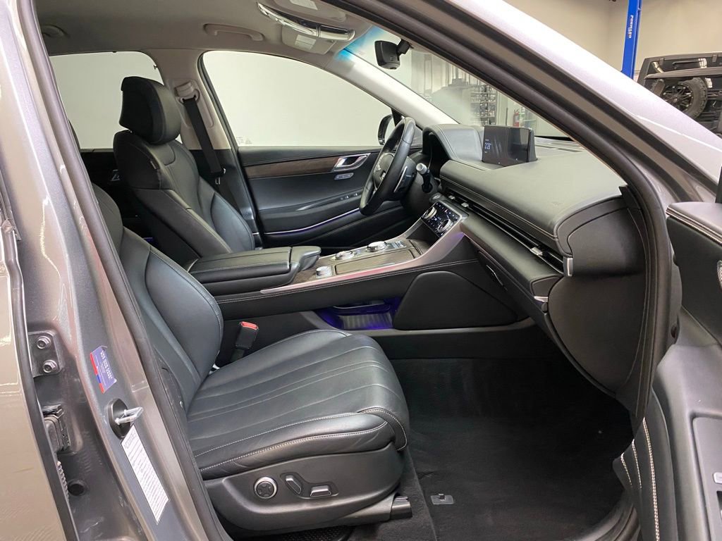 Used 2024 Genesis GV80 2.5T image 24