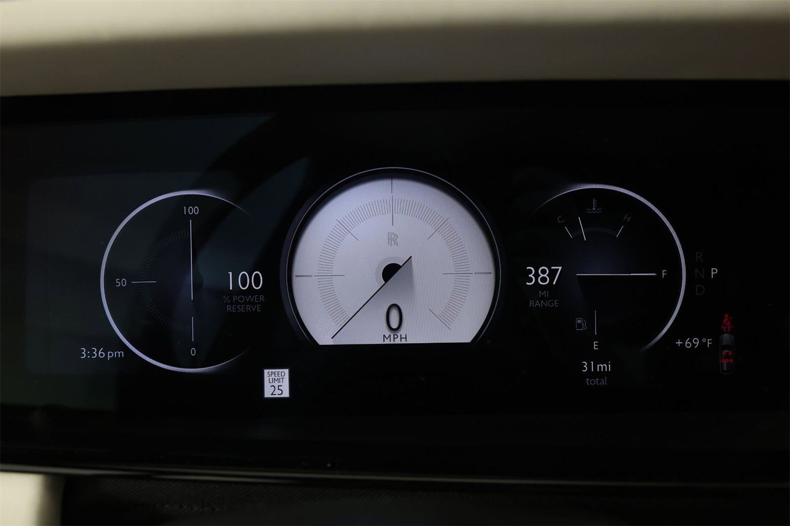 New 2026 Rolls-Royce Cullinan image 16