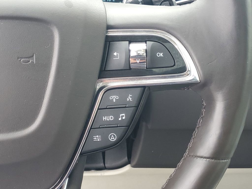 Used 2022 Lincoln Navigator L Black Label AWD/4WD image 19