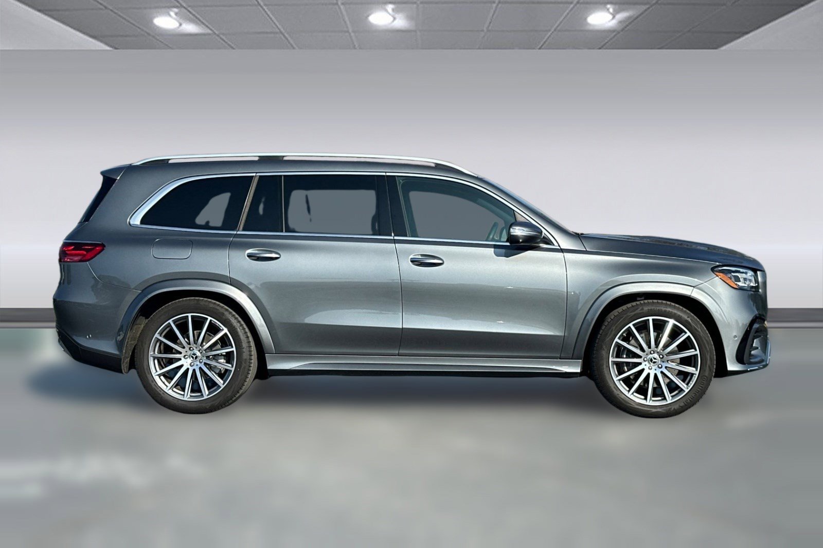 New 2025 Mercedes-Benz GLS 450 4MATIC image 7