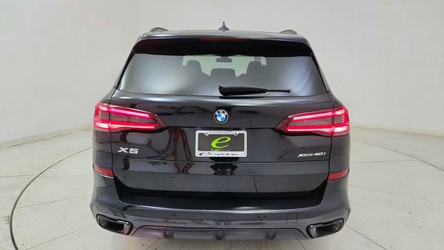 Used 2023 BMW X5 xDrive40i w/ M Sport Package image 5