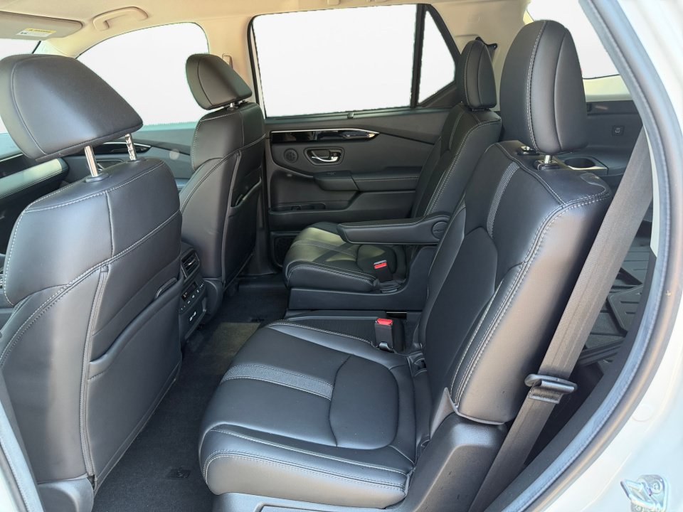 Certified 2023 Honda Pilot EX-L image 16