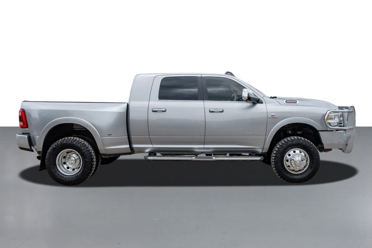 Used 2022 RAM 3500 Laramie AWD/4WD image 5
