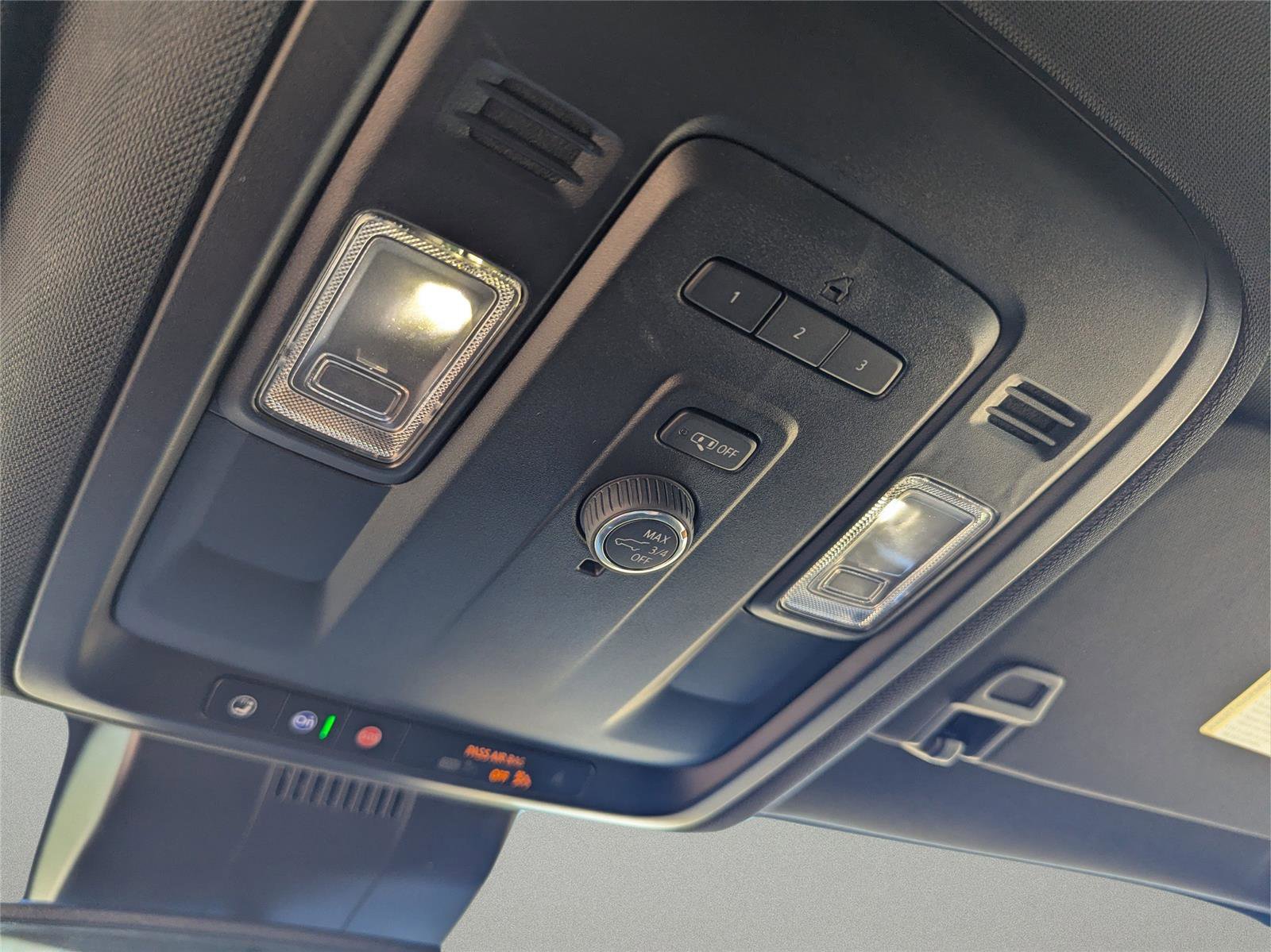 Used 2023 Chevrolet Tahoe LT image 25