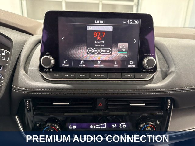 Used 2021 Nissan Rogue SV AWD/4WD image 15