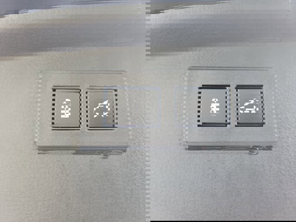 Certified 2023 Subaru Outback Limited image 37