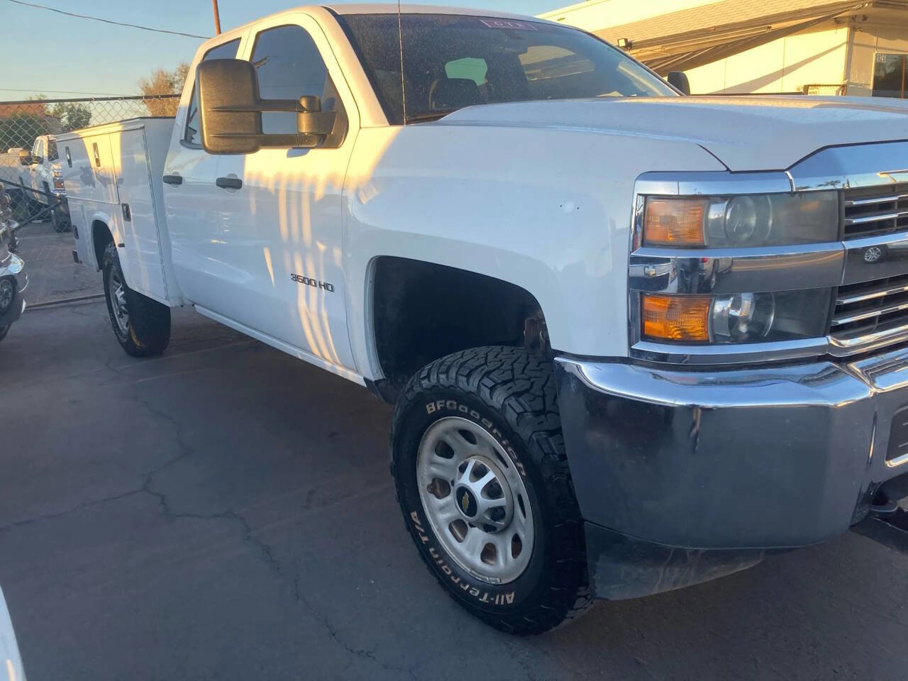 Used 2016 Chevrolet Silverado 3500 W/T image 2
