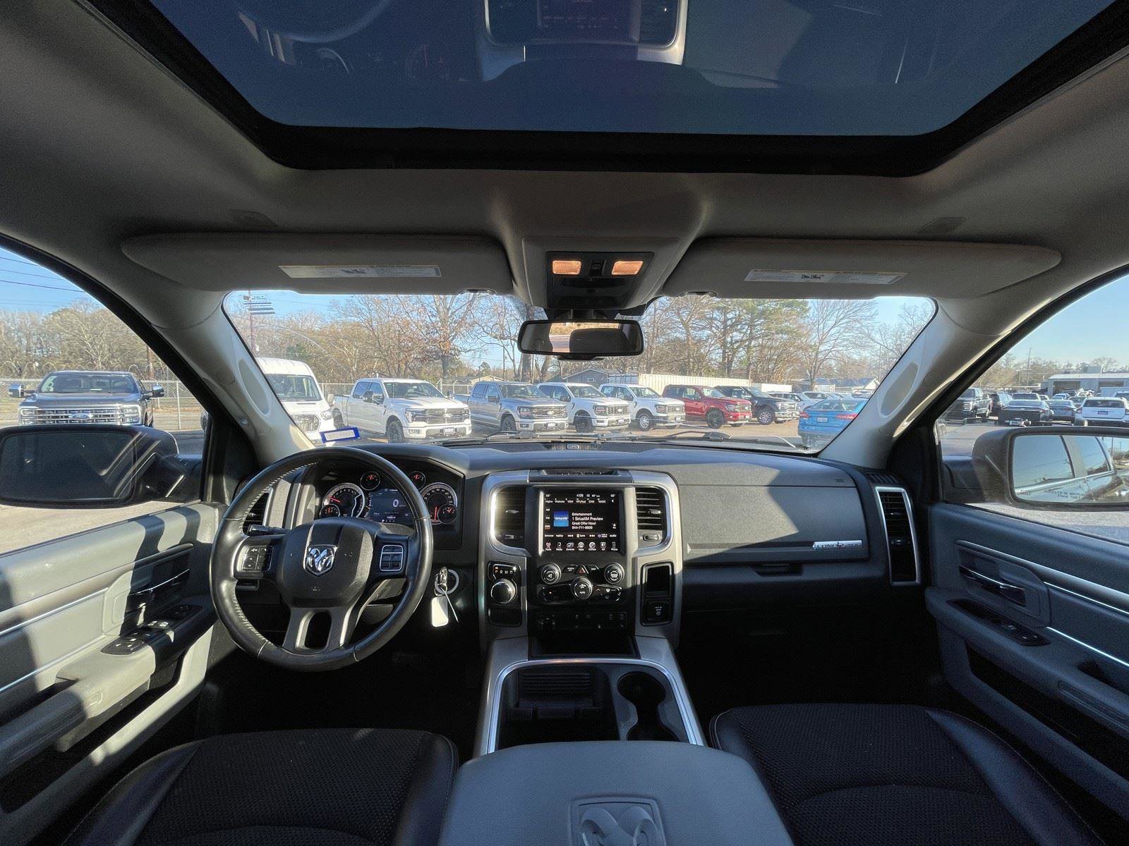 Used 2017 RAM 1500 Lone Star image 36