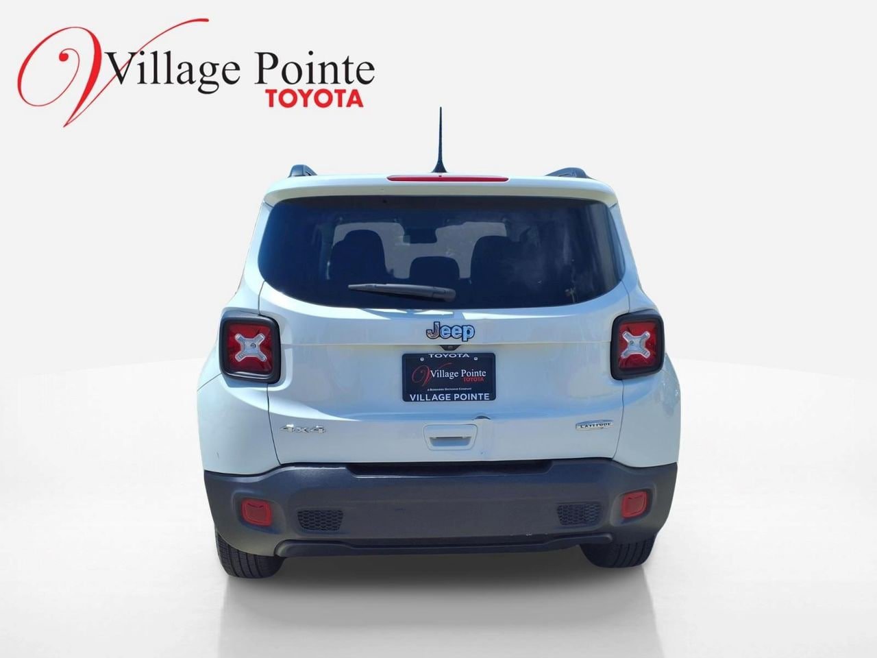 Used 2022 Jeep Renegade Latitude AWD/4WD image 4