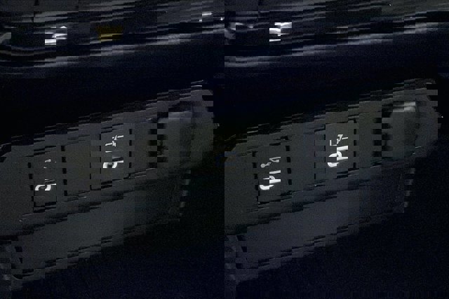 Used 2023 Toyota Prius Prime Premium w/ Advanced Technology Package FWD image 33