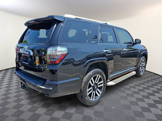 Used 2022 Toyota 4Runner Limited AWD/4WD image 6