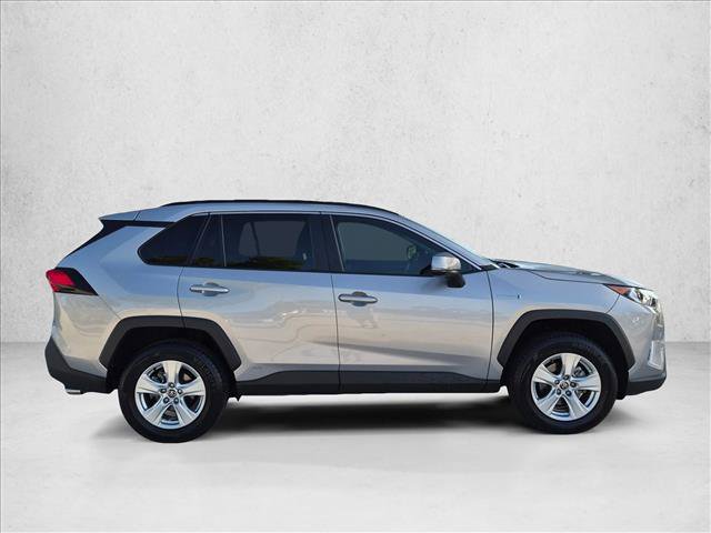 Certified 2021 Toyota RAV4 XLE w/ Convenience Package AWD/4WD image 4