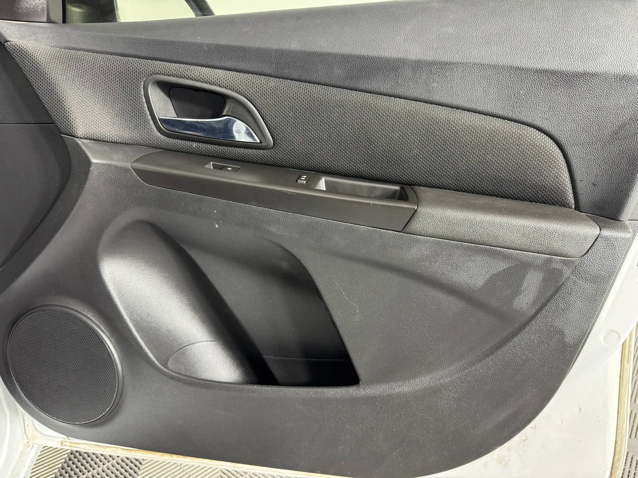 Used 2016 Chevrolet Cruze LT FWD image 36