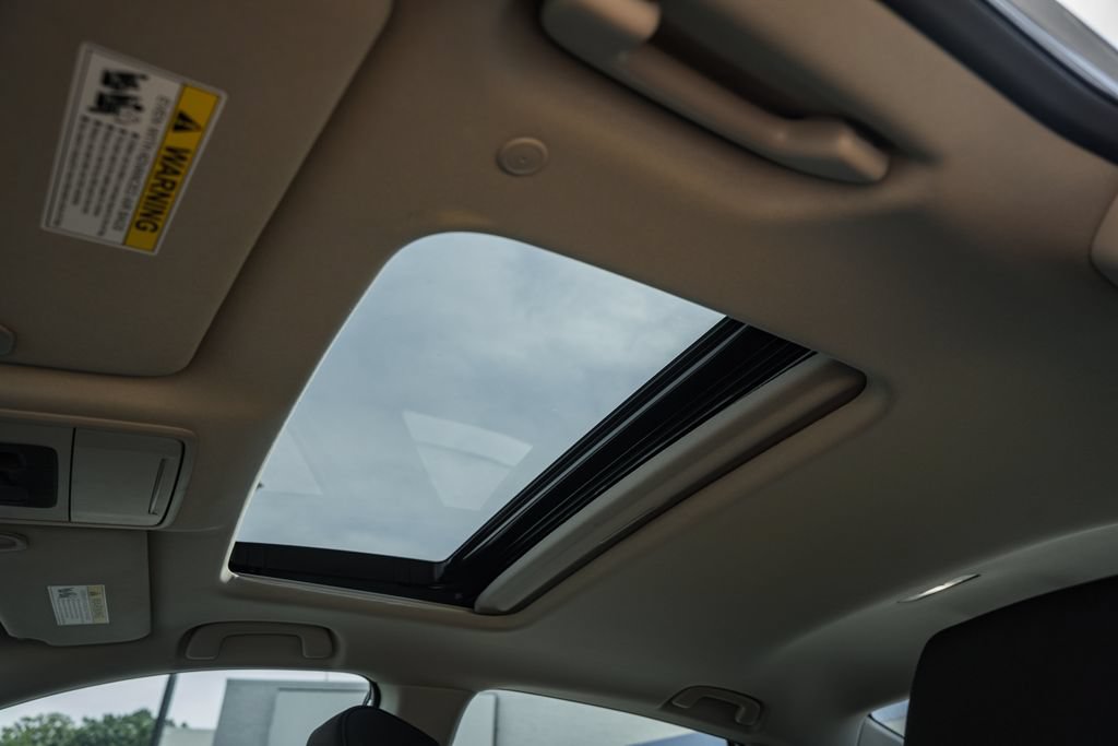 Certified 2025 Honda Accord SE image 35