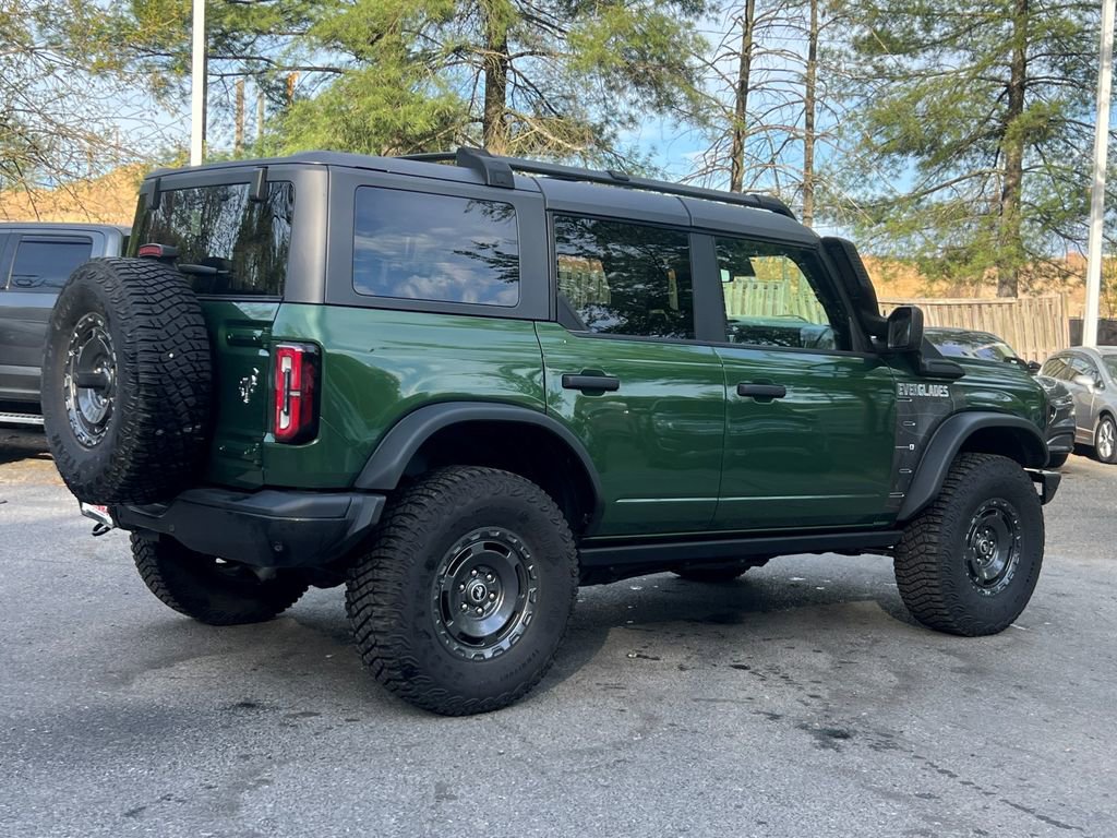 Used 2024 Ford Bronco Everglades image 7