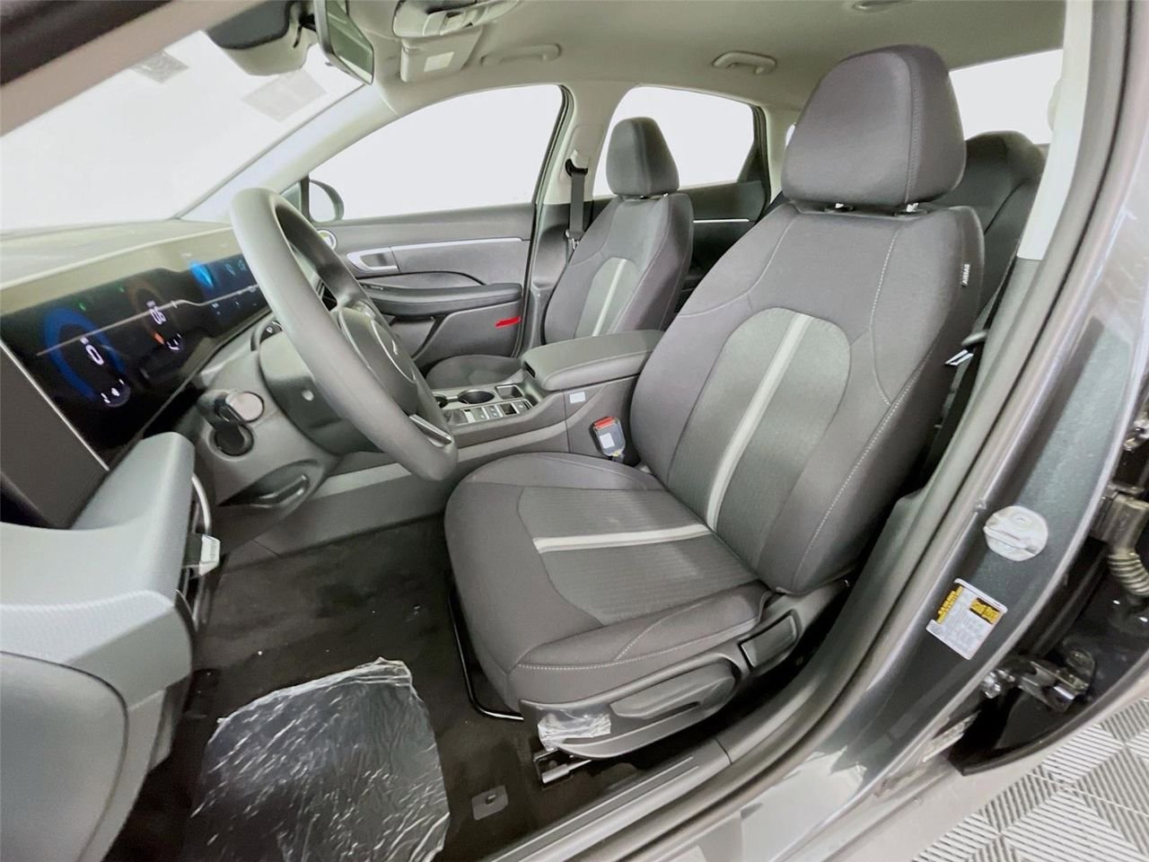 New 2026 Hyundai Sonata SE FWD image 17