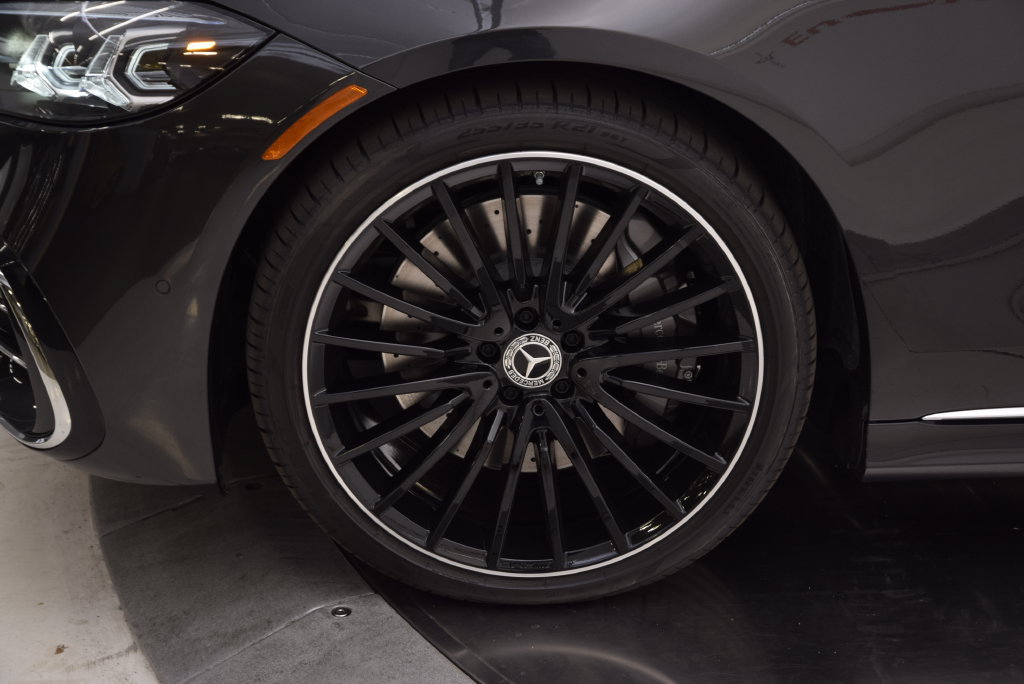 New 2027 Mercedes-Benz S 580 4MATIC Sedan image 12