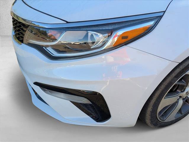 Used 2020 Kia Optima S FWD image 9