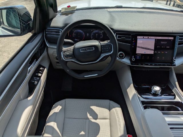 New 2026 Jeep Grand Wagoneer L 2WD w/ Premium Group I image 18