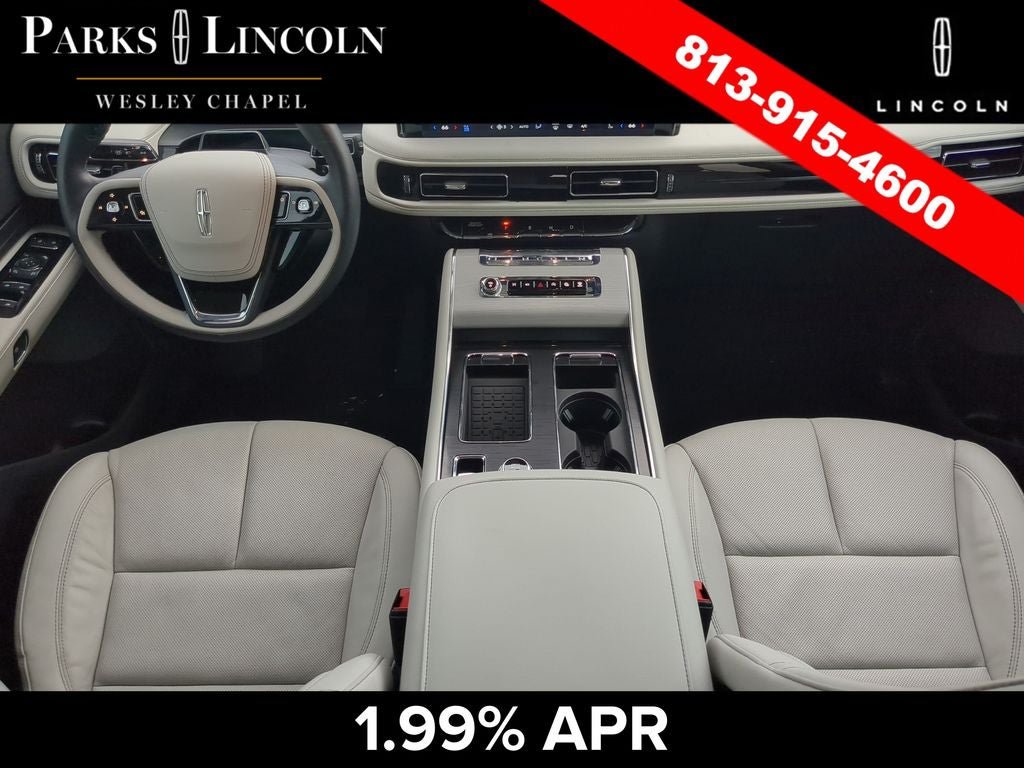 Certified 2025 Lincoln Aviator Reserve RWD image 11