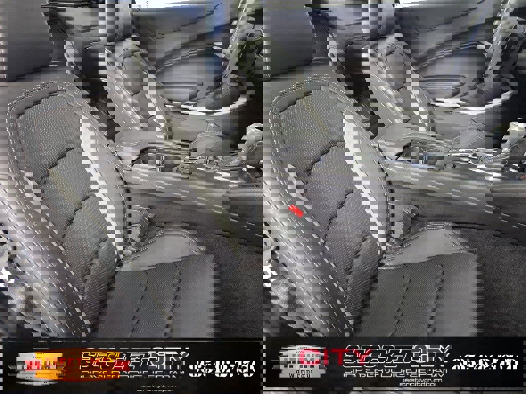 Used 2023 Chevrolet Camaro LT w/ RS Package image 25