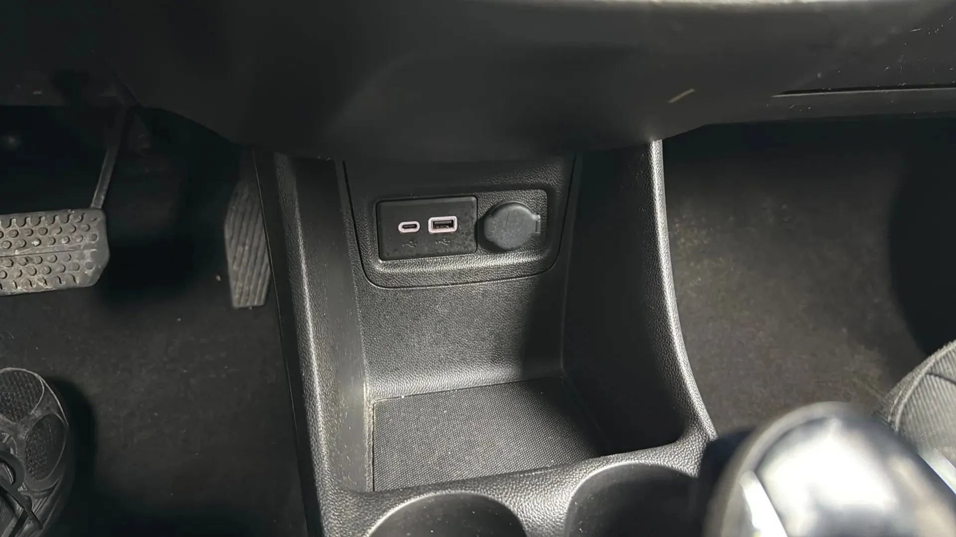 Used 2020 Chevrolet Spark LS image 17