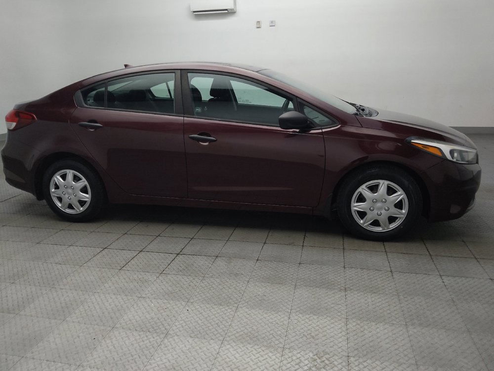 Used 2017 Kia Forte LX FWD image 11