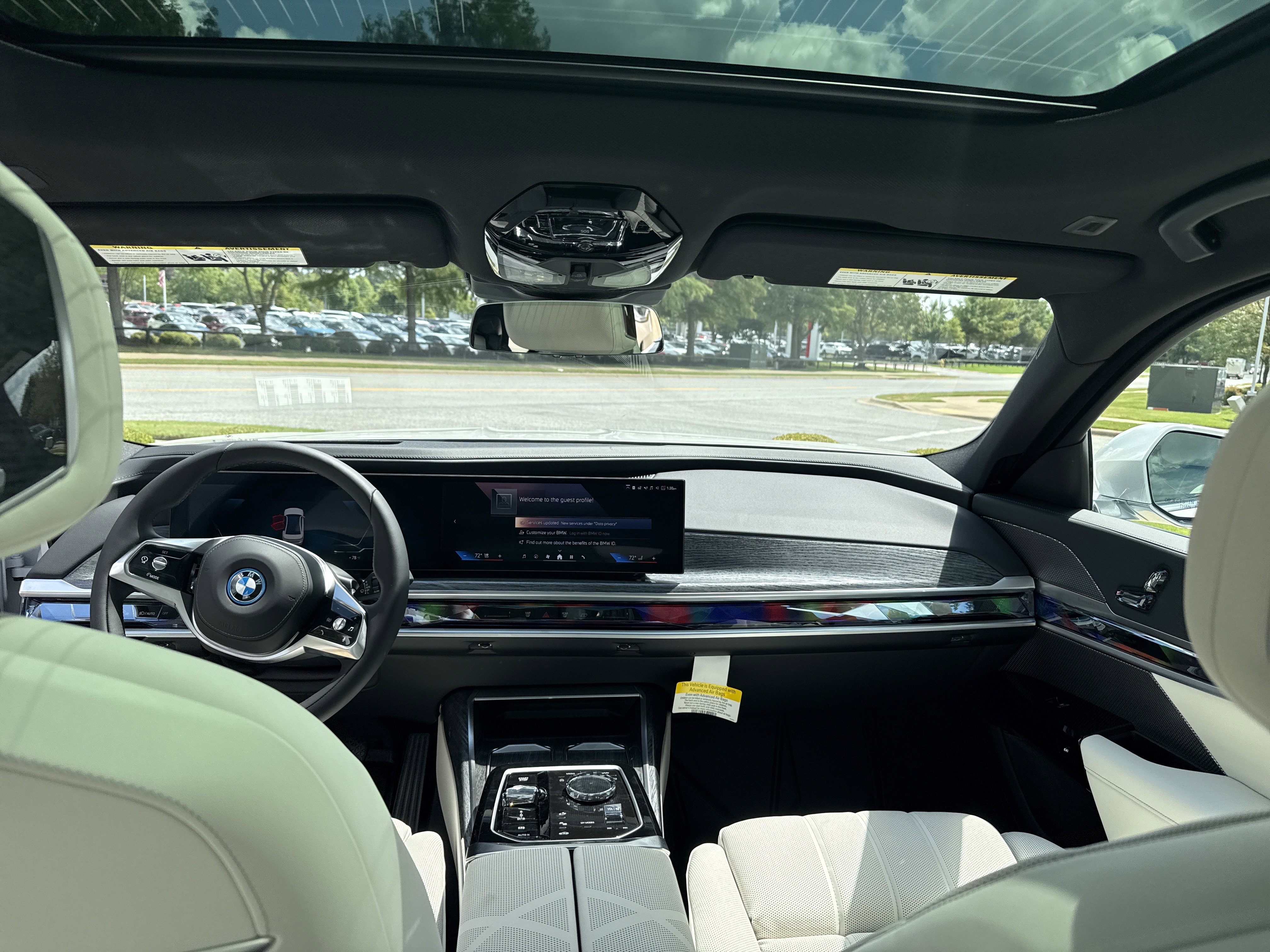 New 2026 BMW i7 eDrive50 image 12