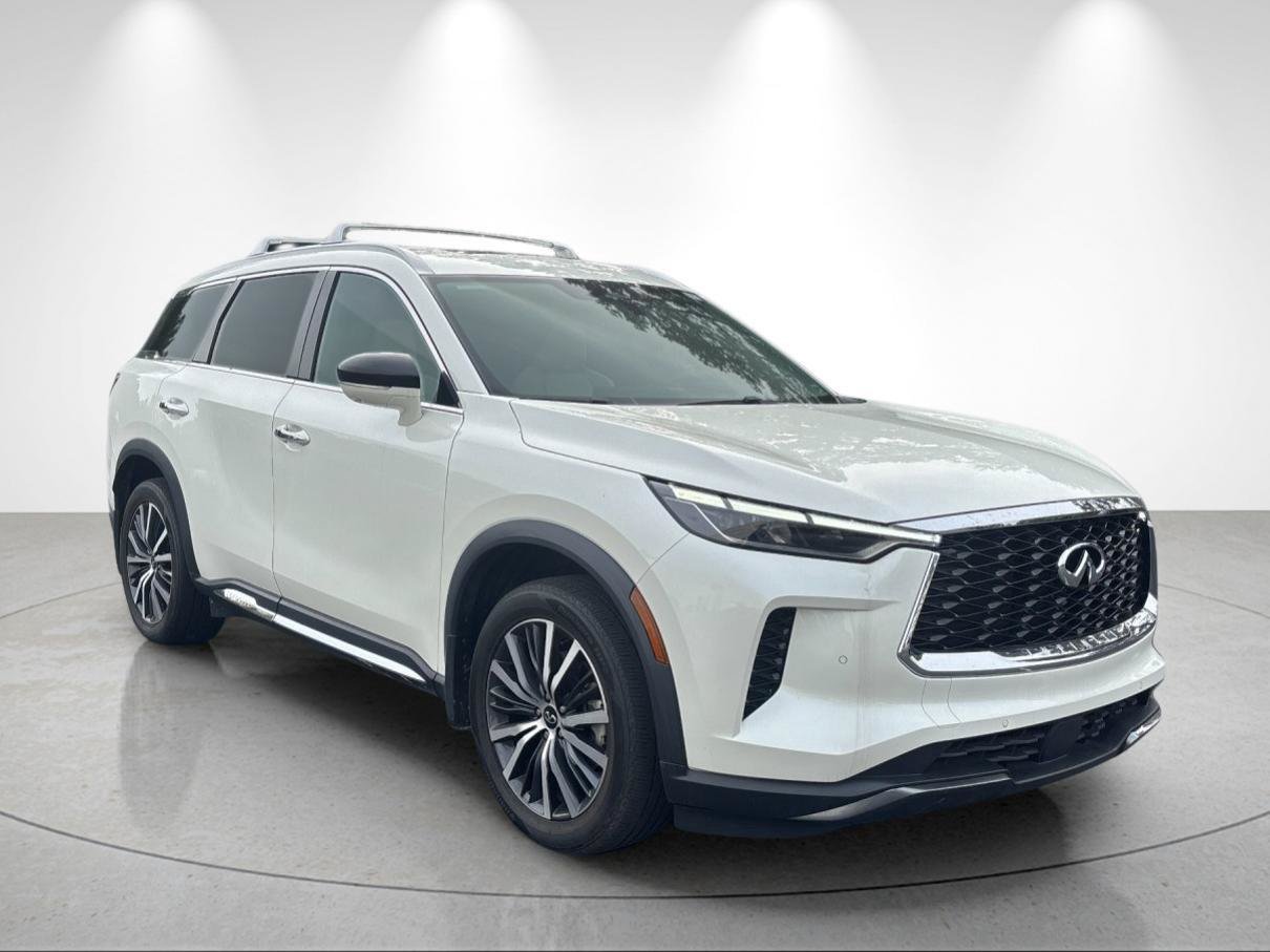 Used 2023 INFINITI QX60 Sensory w/ Cargo Package AWD/4WD image 7