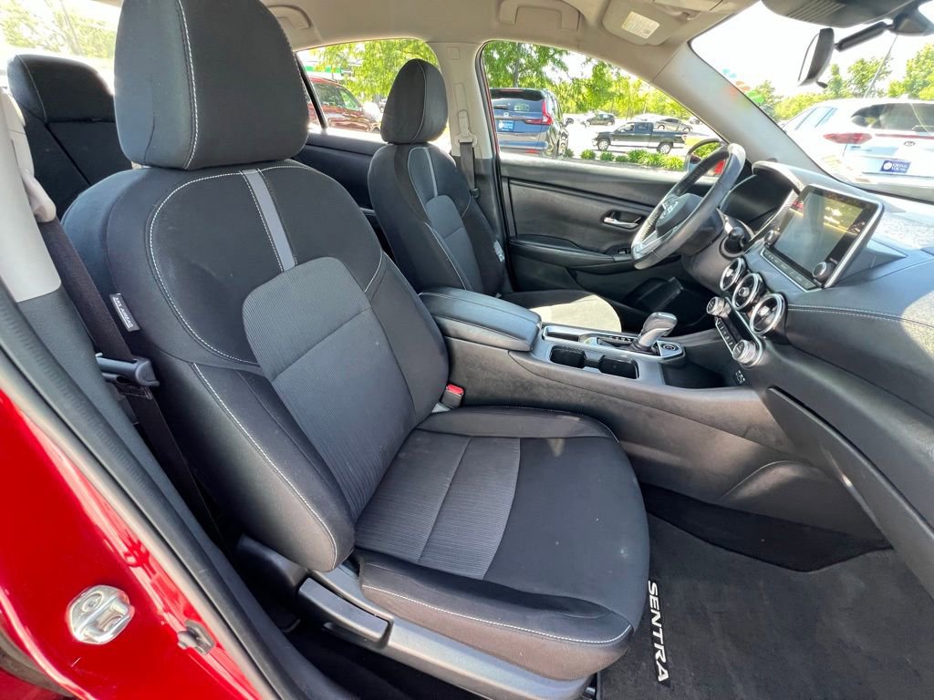 Used 2020 Nissan Sentra SV FWD image 25