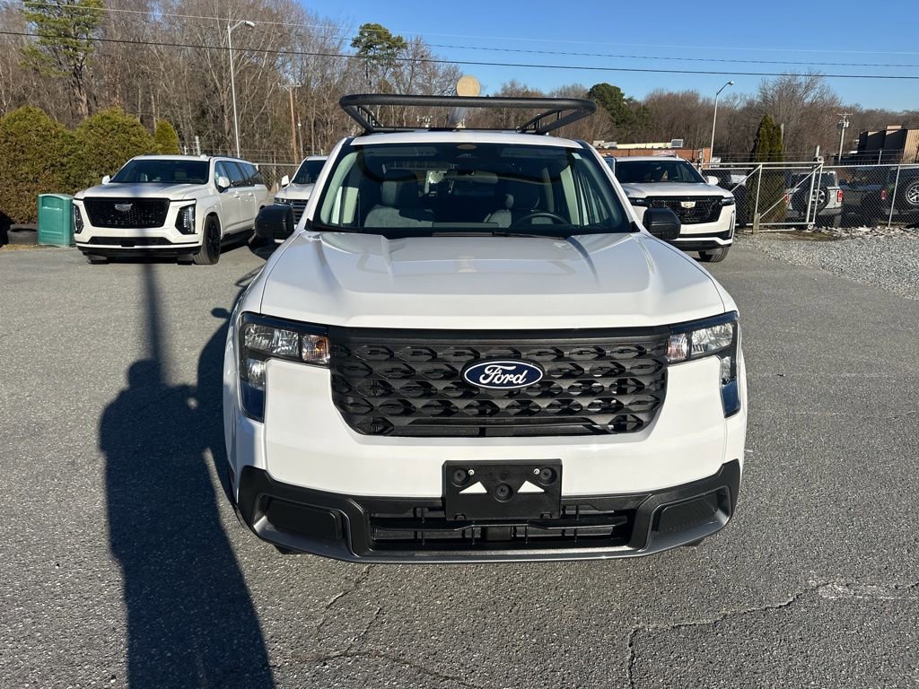 Used 2025 Ford Maverick XLT w/ Equipment Group 302A AWD/4WD image 8