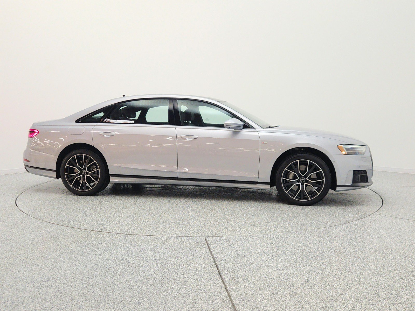 Used 2021 Audi A8 L 3.0T w/ Executive Plus Package AWD/4WD image 4