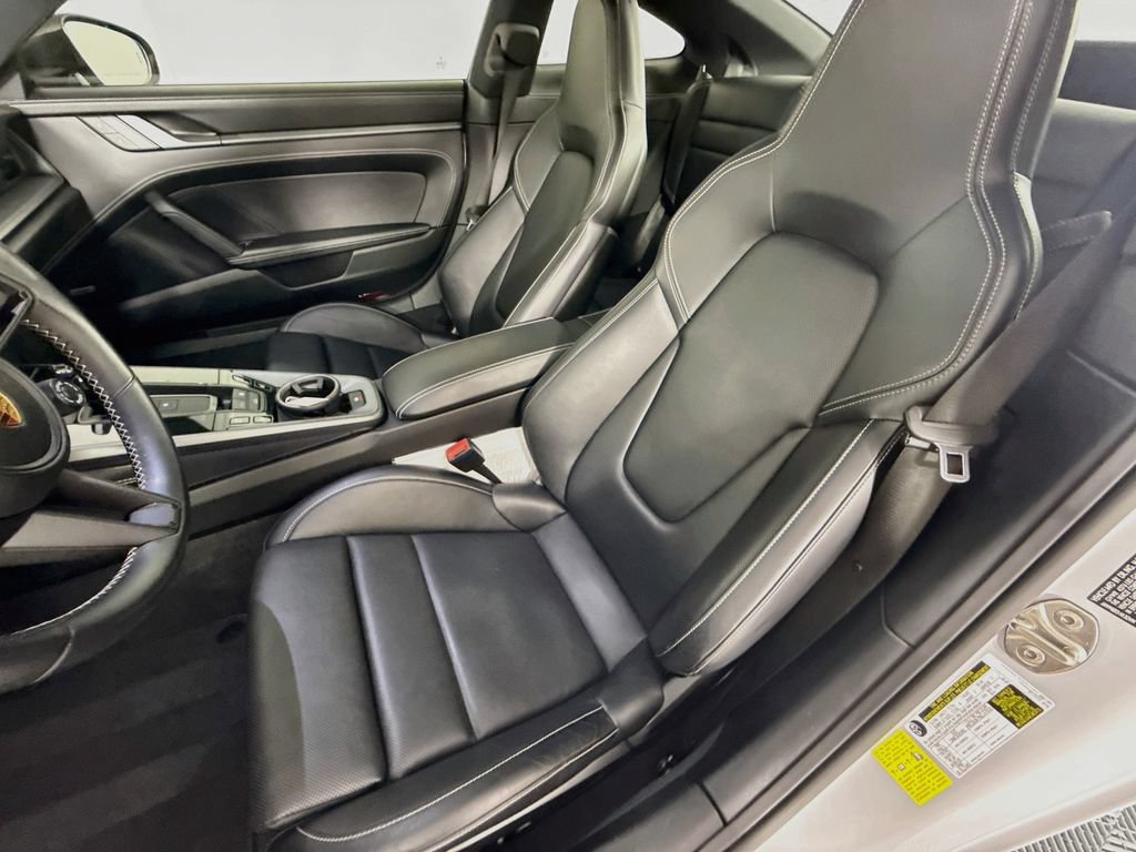 Certified 2023 Porsche 911 Carrera S RWD image 5