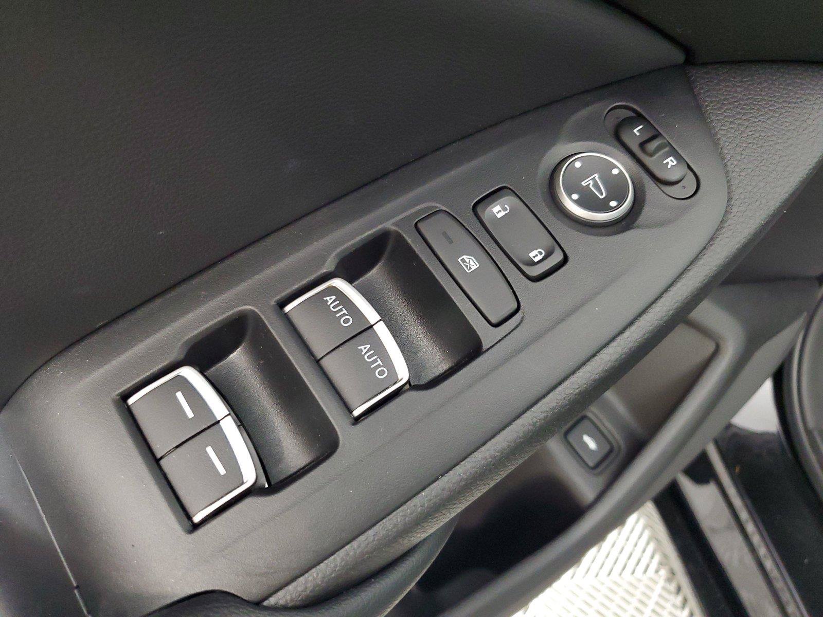 Used 2022 Honda Accord Sport image 16