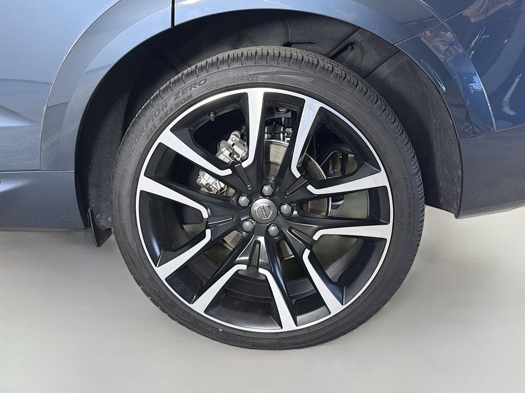 Used 2023 Volvo XC60 B5 Ultimate w/ Protection Package Premier FWD image 33