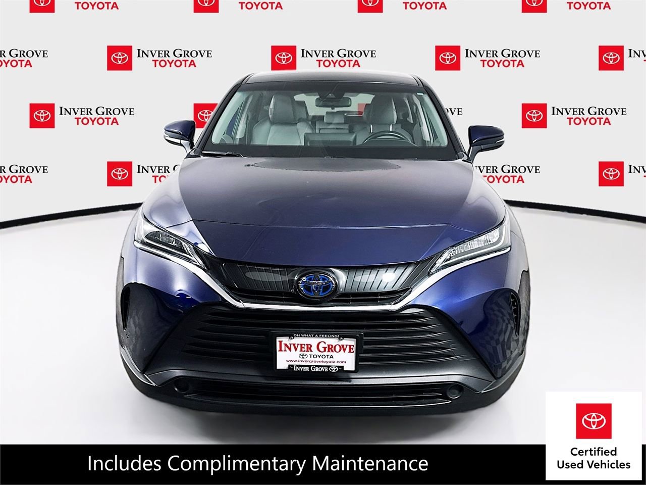 Certified 2021 Toyota Venza LE image 2