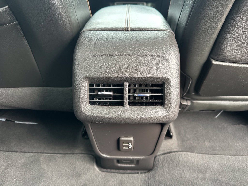 Certified 2024 GMC Terrain AT4 w/ Infotainment Package II AWD/4WD image 30