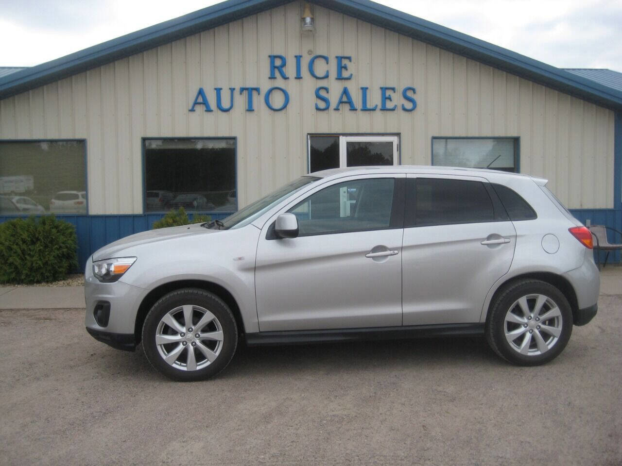 Used 2014 Mitsubishi Outlander Sport ES AWD/4WD image 1