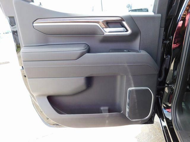 New 2026 Chevrolet Silverado 1500 RST w/ Convenience Package II image 17