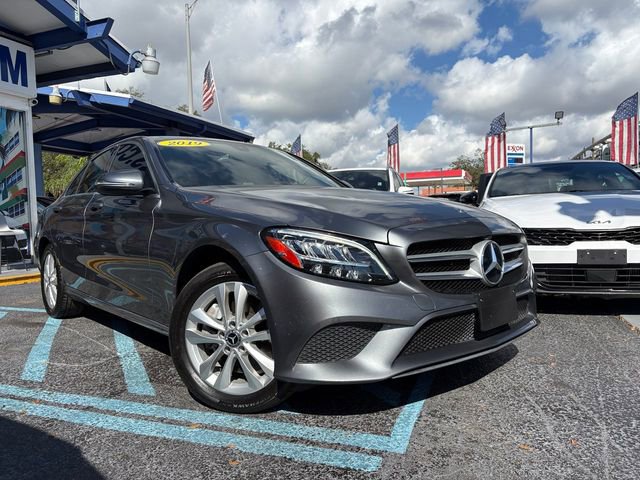Used 2019 Mercedes-Benz C 300 4MATIC Sedan image 1
