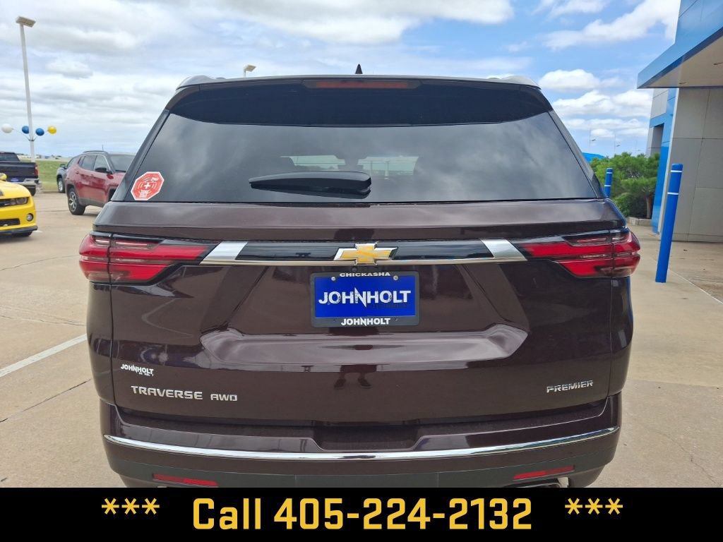 Used 2023 Chevrolet Traverse Premier AWD/4WD image 5