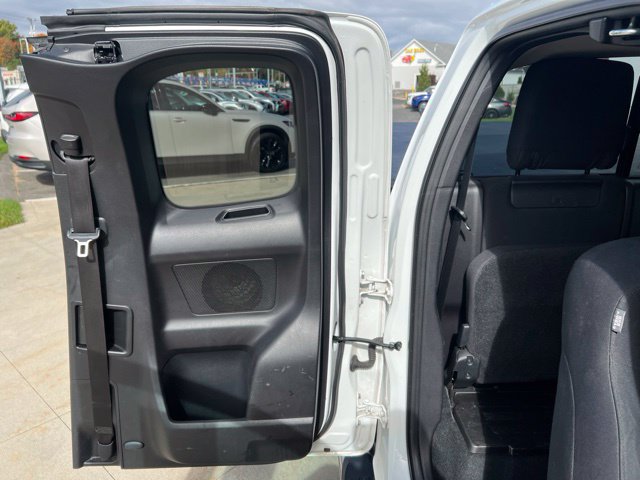 Used 2016 Toyota Tacoma SR5 AWD/4WD image 29