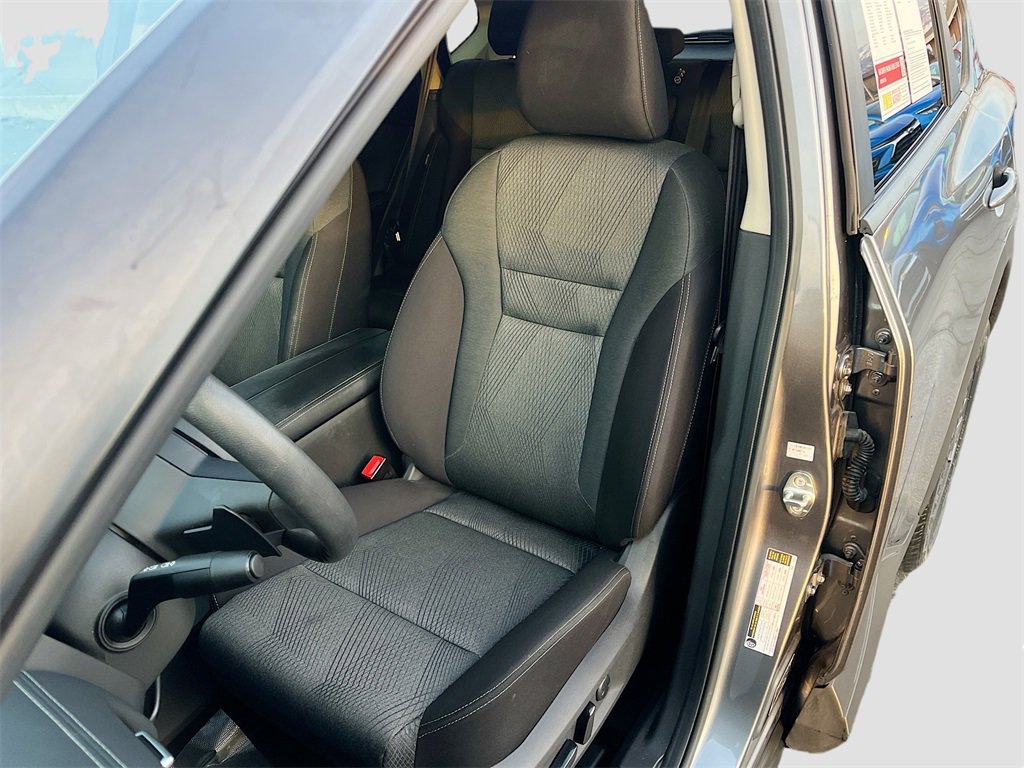 Used 2024 Nissan Rogue SV image 18