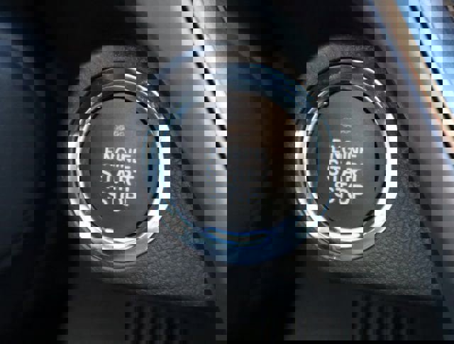 Certified 2025 Subaru Crosstrek 2.5i Limited w/ Popular Package #4A image 14